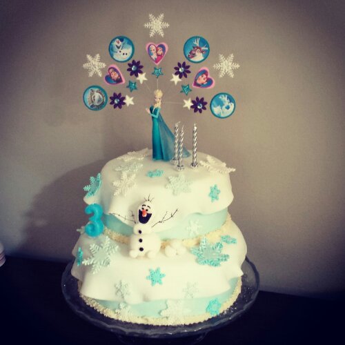 Disney Frozen Birthday Cake