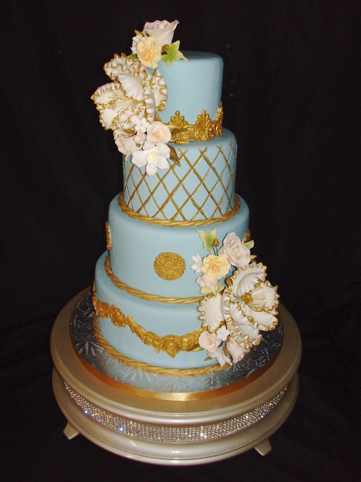 Light Blue and Gold Wedding Cake