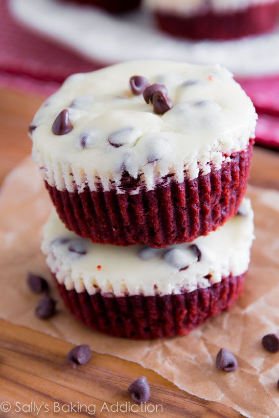 Mini Red Velvet Cheesecake Cupcakes