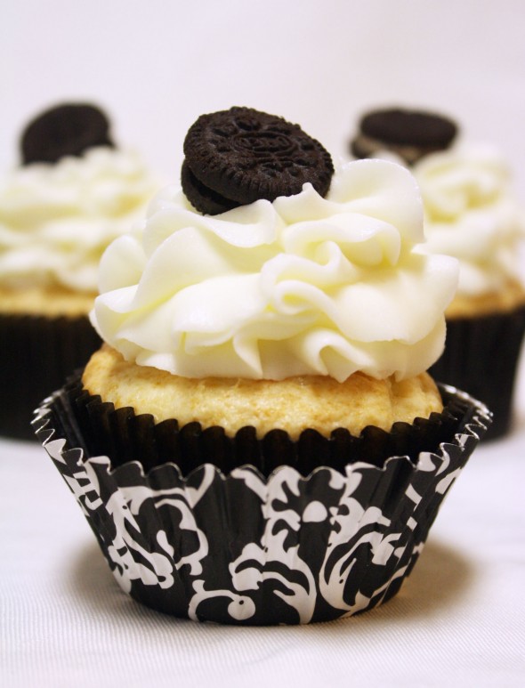 Oreo Cream Filled Cupcake Recipes