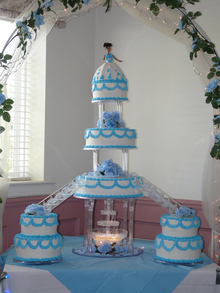 Quinceanera Cake with Fountain