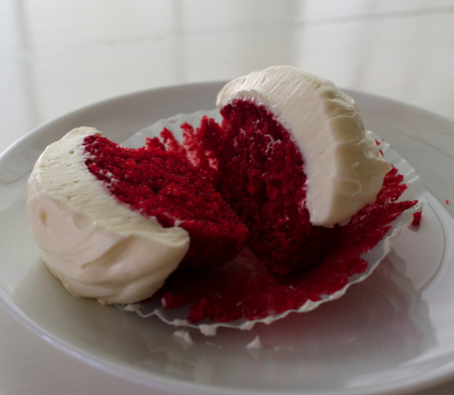 9 Photos of Red Velvet Cheesecake Cupcakes From Scratch