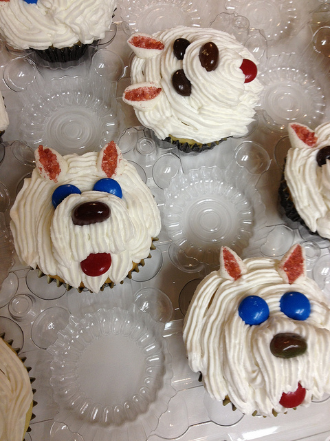 Cupcakes Decorated Like Puppies