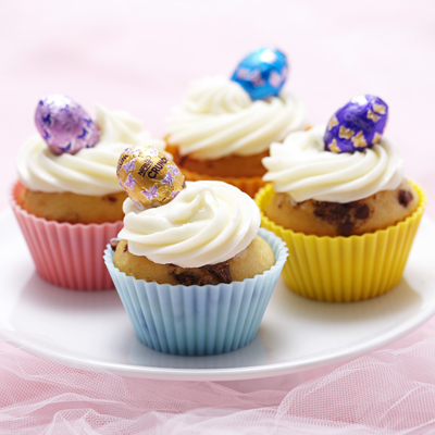 Easter Vanilla Cream Cheese Cupcakes