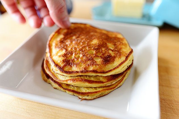 Edna Mae's Sour Cream Pancakes