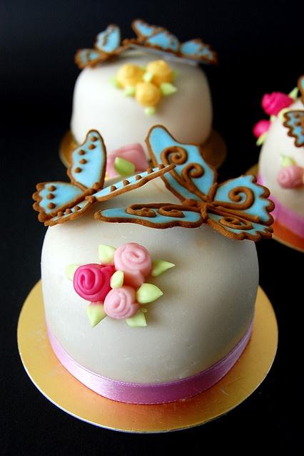 Mini Butterfly Cakes