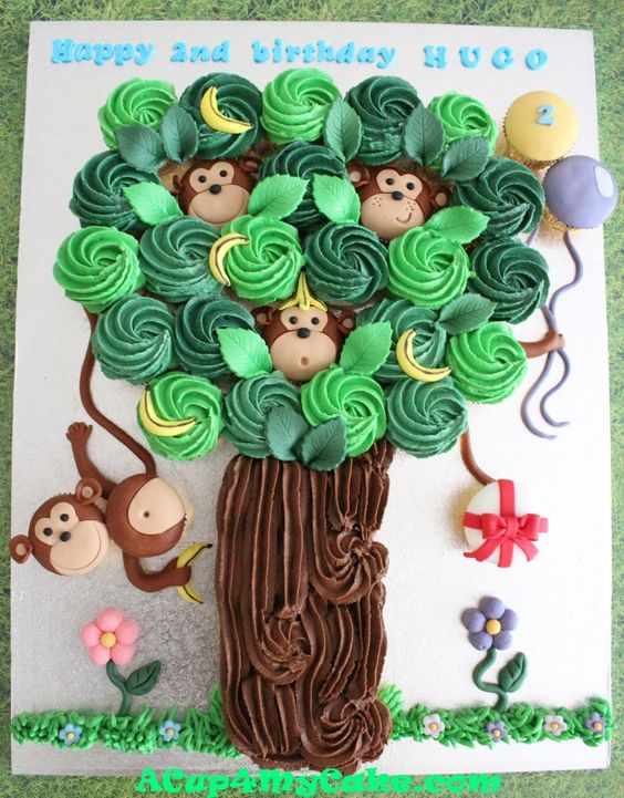 Monkey Pull Apart Cupcake Cake