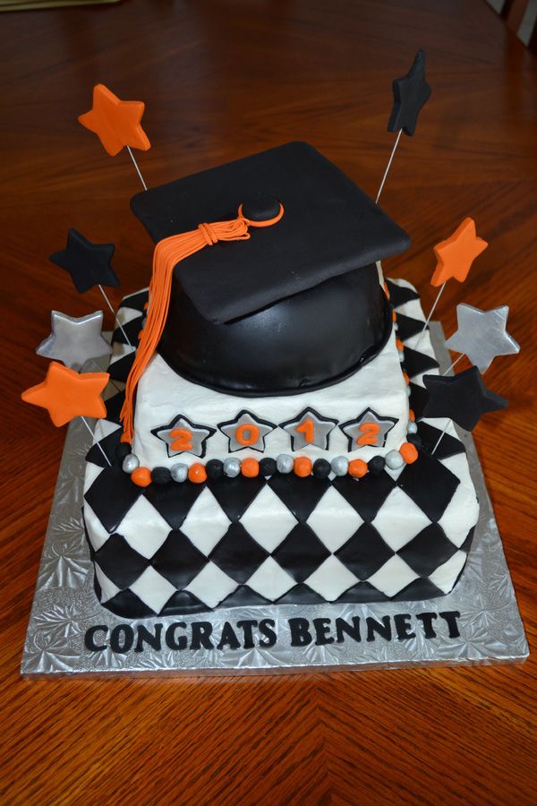 12 Photos of Great With Accents Black And Orange Graduation Cakes