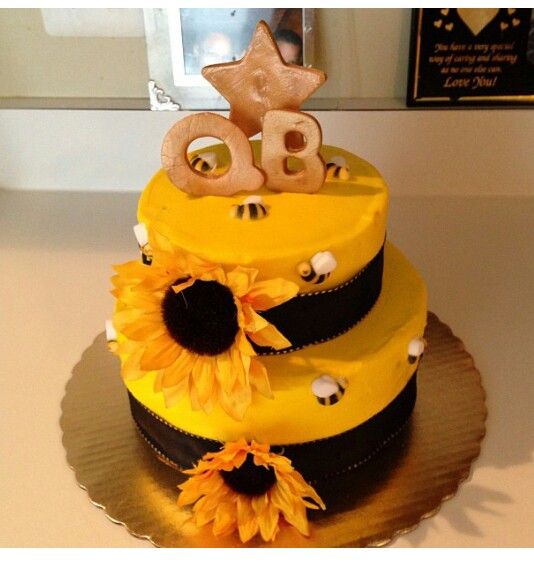 Queen Bee Birthday Cake