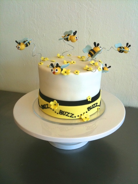 Queen Bee Birthday Cake