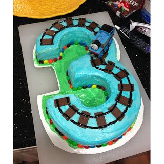 Thomas the Train Birthday Party Cake