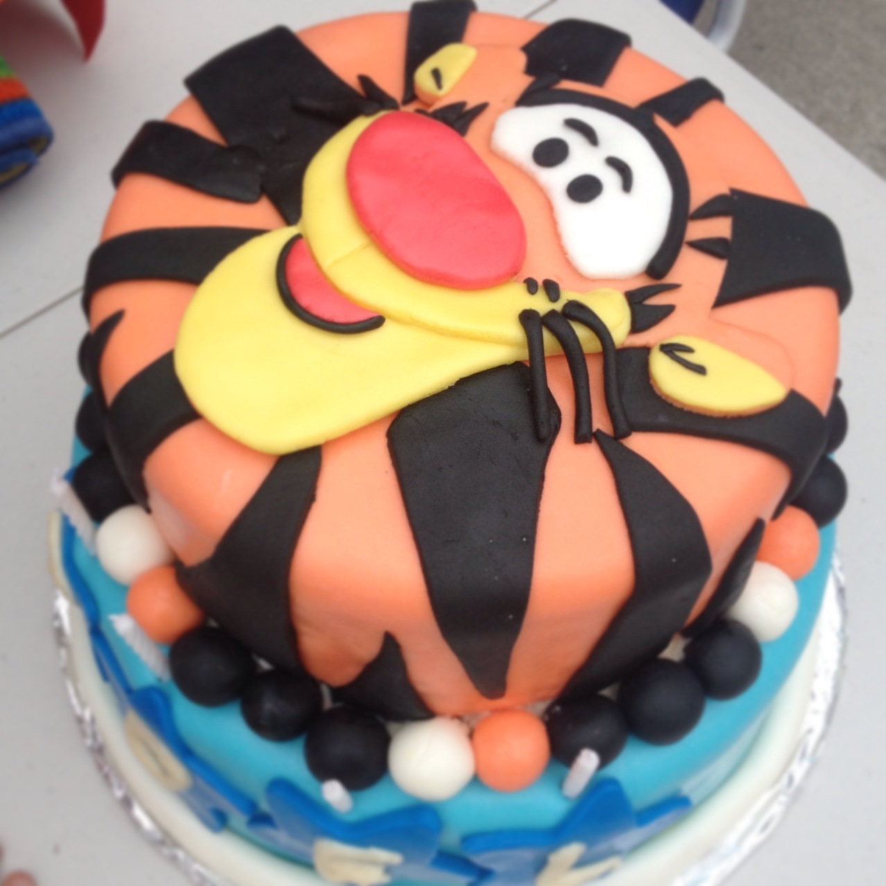 Tigger Birthday Cake