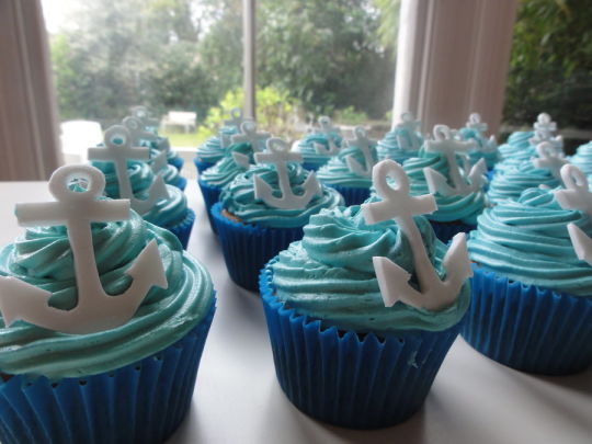 Anchor Cupcake Cake