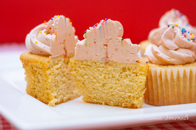 Cream Cheese Pound Cake Cupcakes