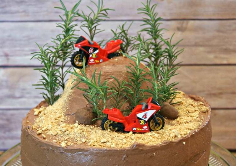 DIY Dirt Bike Birthday Cake