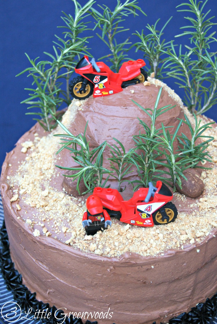 DIY Dirt Bike Birthday Cake