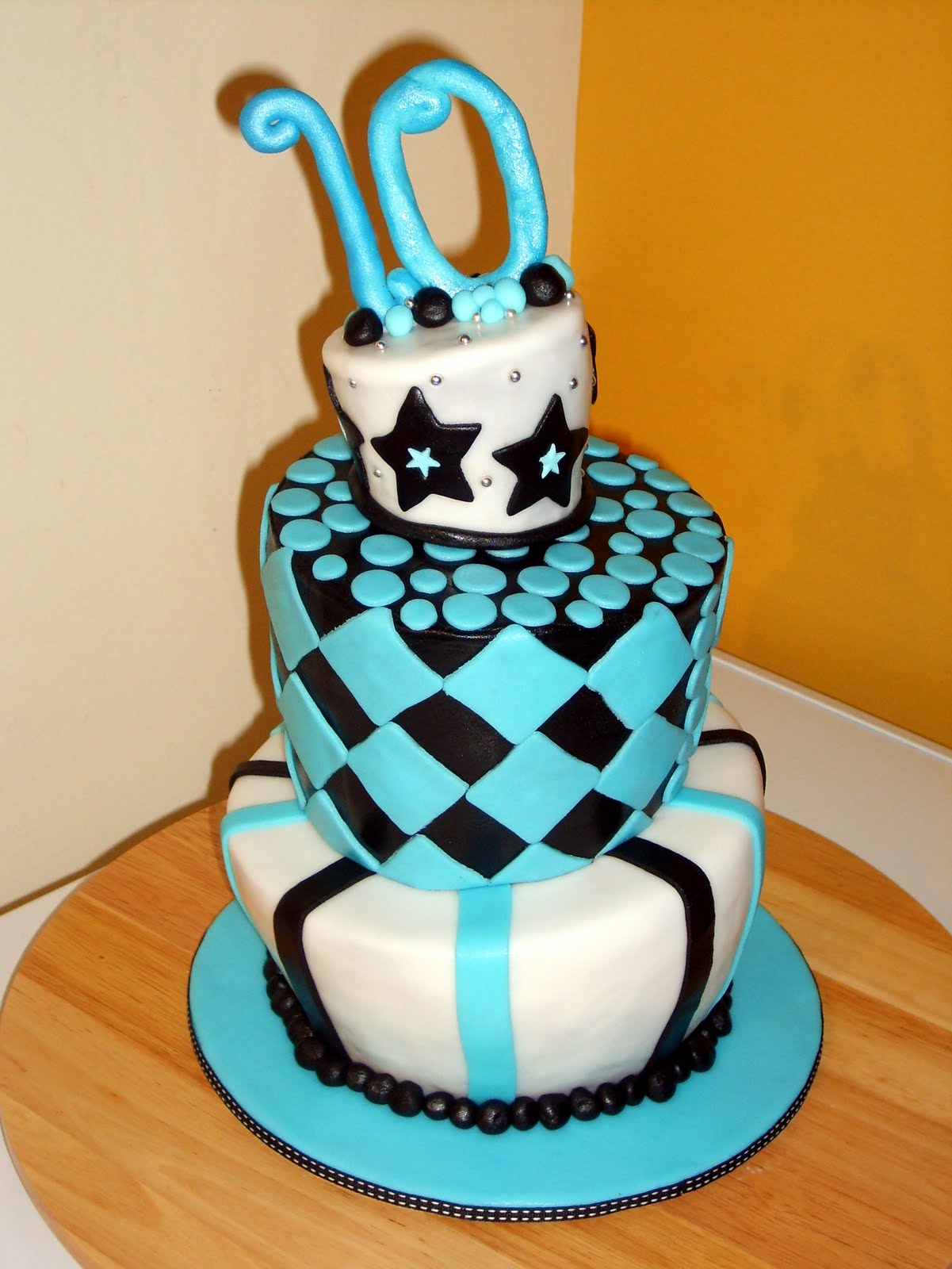 12 Photos of Tenth Birthday Cakes For Boys