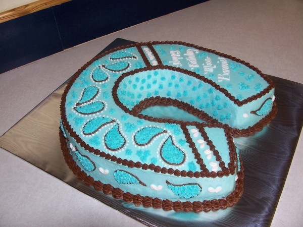 Horseshoe Birthday Cake Ideas