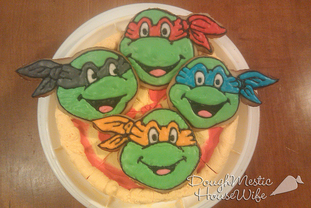 Teenage Mutant Ninja Turtles Pizza Cake