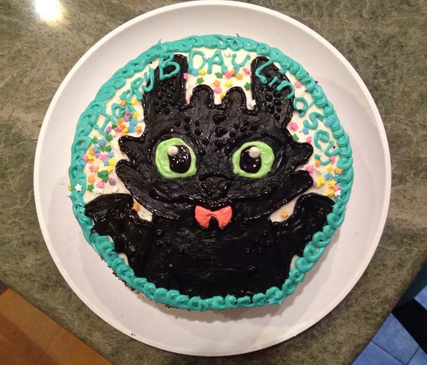 Toothless Birthday Cake