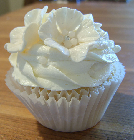 White Flower Wedding Cupcakes