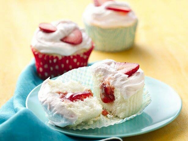 Betty Crocker Strawberry Cupcakes