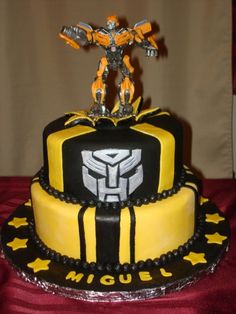 Bumblebee Transformer Birthday Cake Ideas