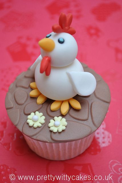 Chicken Cupcake Cake