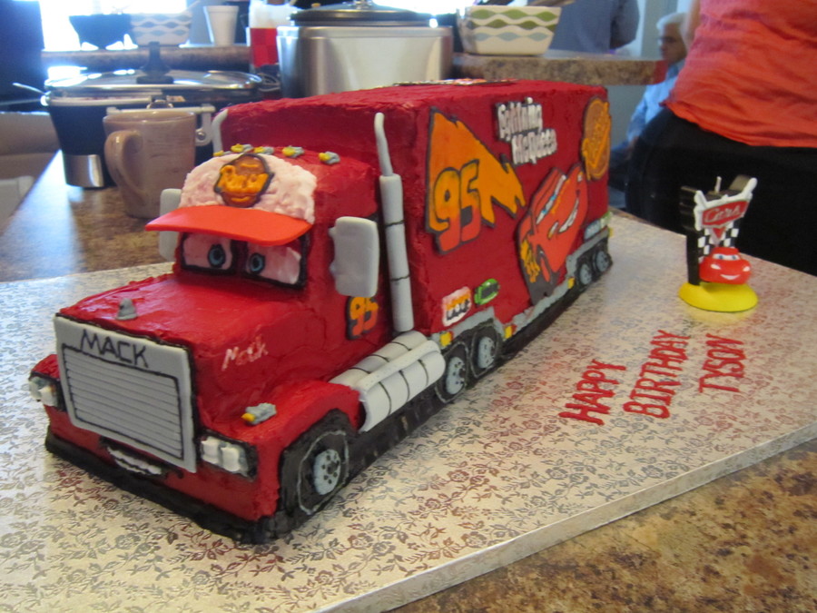 8 Photos of Disney Truck Cakes