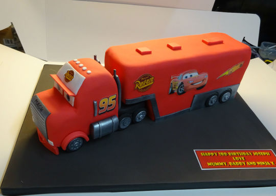 Disney Cars Mack Truck