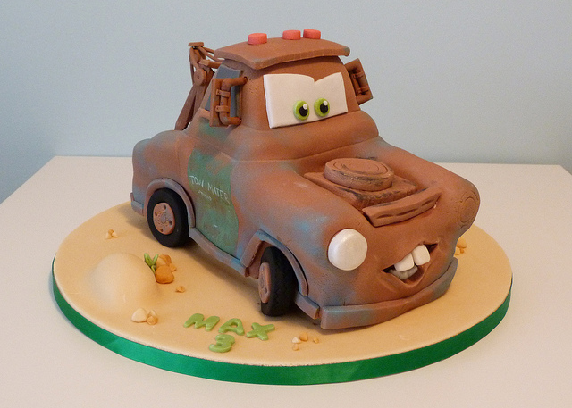 Disney Cars Tow Mater Birthday Cake