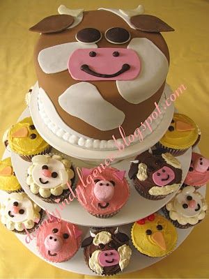 Farm Animal Cake and Cupcakes