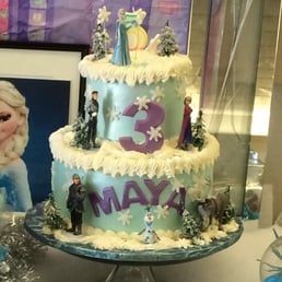 Frozen Themed Cake