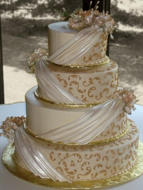 Gold Buttercream Wedding Cakes with Flowers