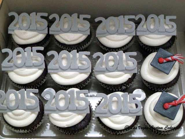 Graduation Cupcake Cake