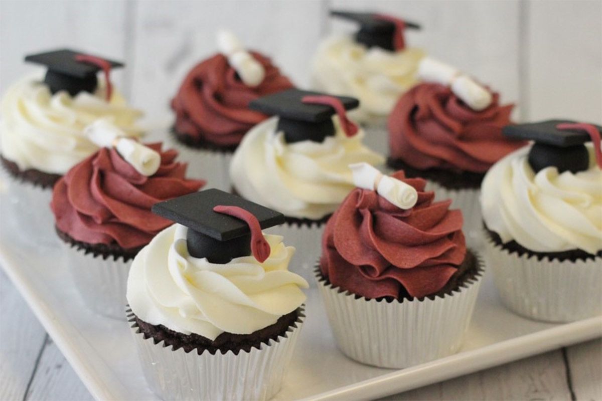 Graduation Cupcake Diploma