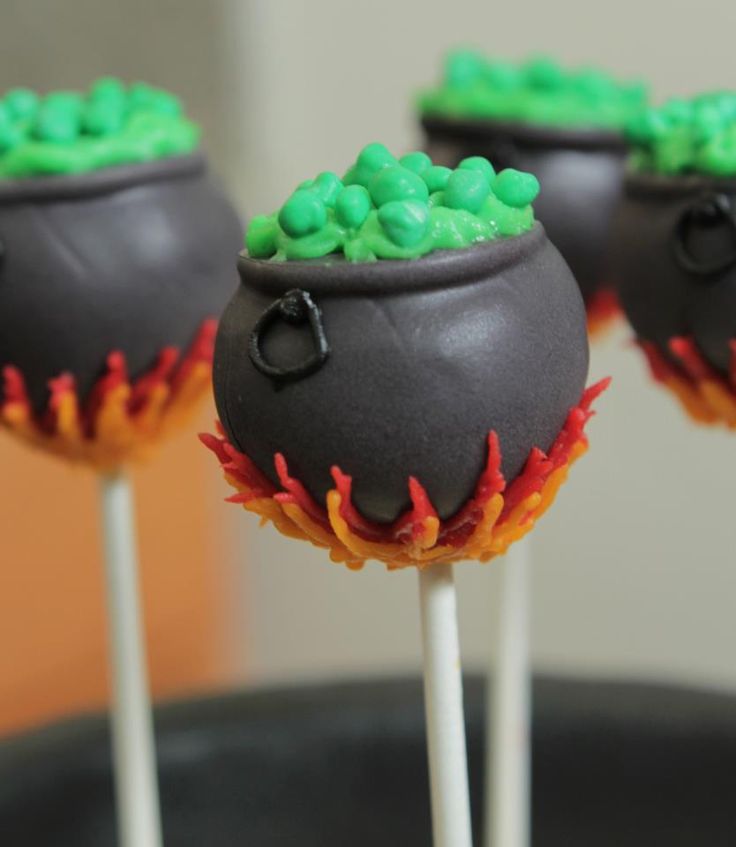 Harry Potter Cake Pops