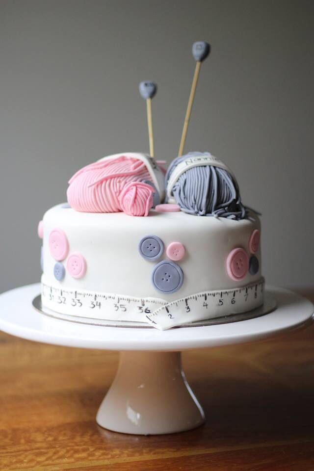 Knitting Birthday Cake