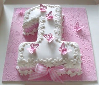 Little Girls 1st Birthday Cake