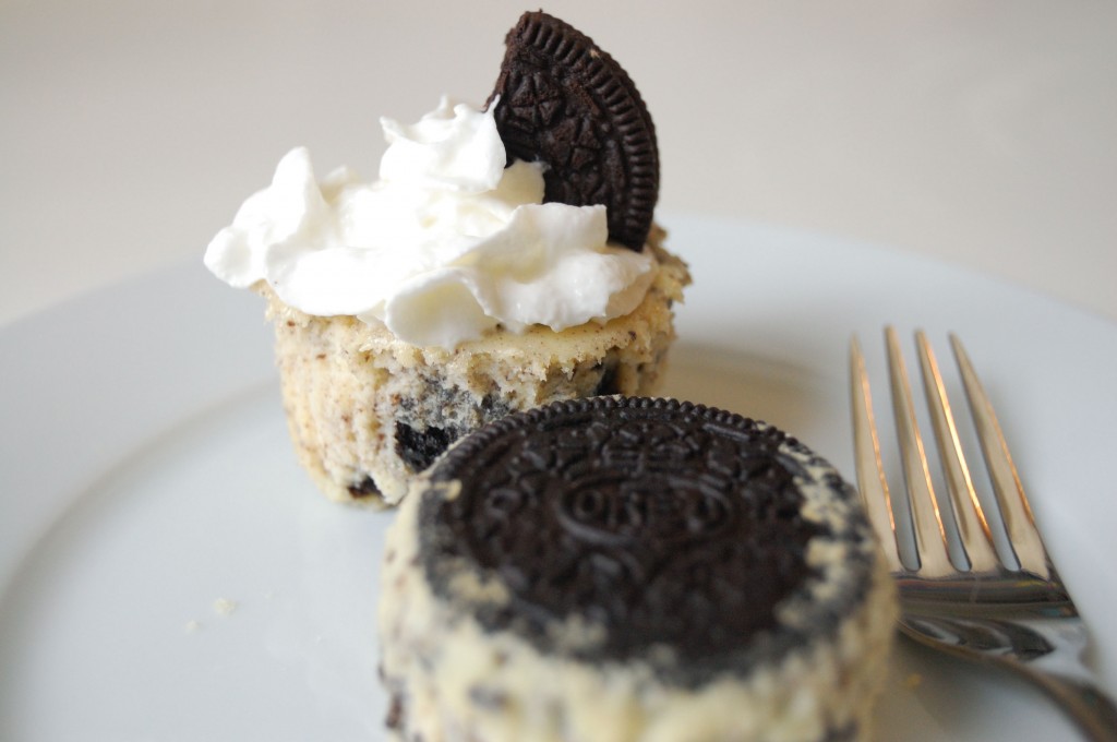 Oreo Cheesecake Cupcakes