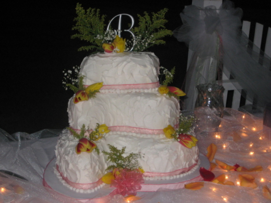 Paisley Shaped Wedding Cake