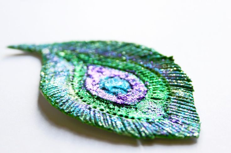 Peacock Feather Edible Cake Decoration