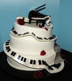 Piano Cake