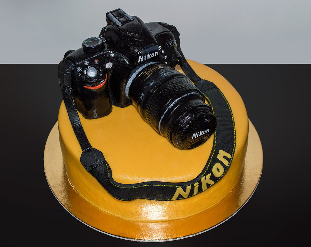 Picture of Nikon Camera Cake