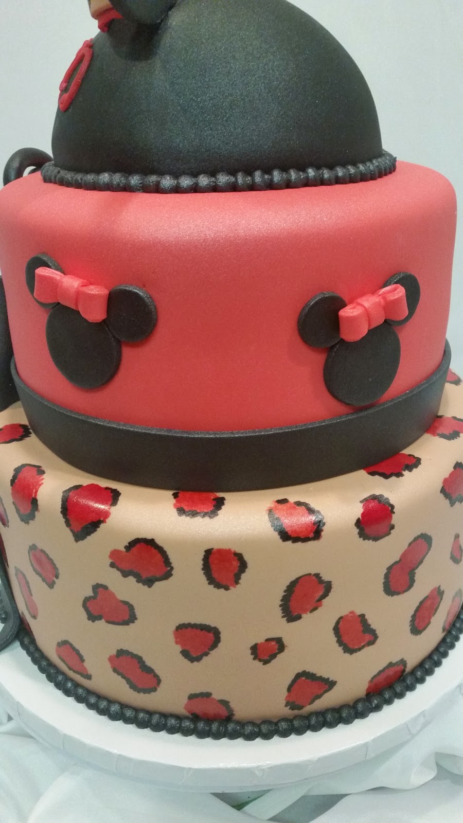 Red Minnie Mouse Smash Cake