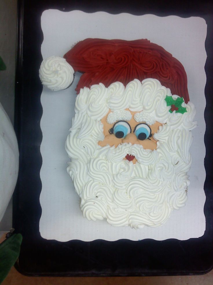 Santa Face Cupcake Cake