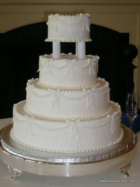 Wedding Cake Tier with Pillars