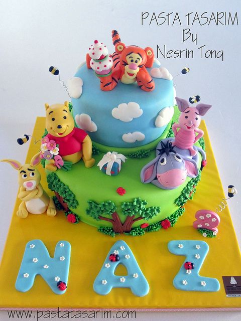 Winnie the Pooh 1st Birthday Cake