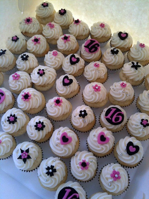 16th Birthday Cupcakes