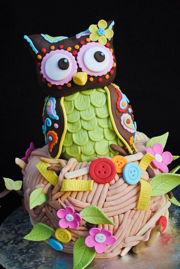 Amazing Owl Cake